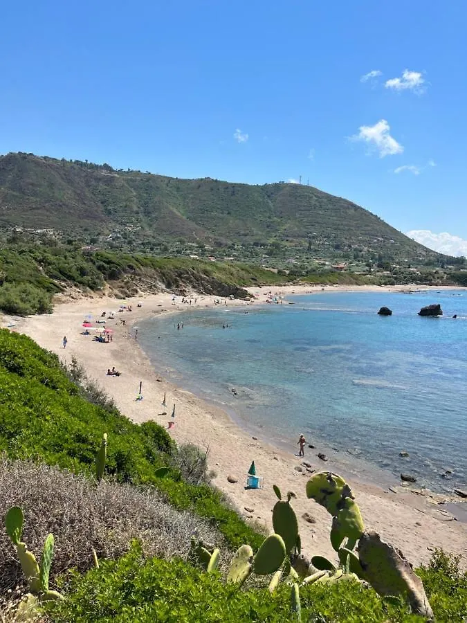 Baia Dei 7 Emiri Holiday Apartment Cefalu